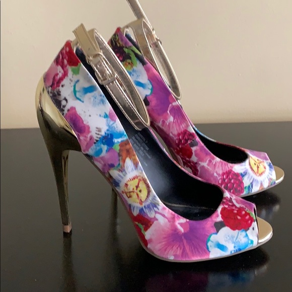Floral peep toe heels - Picture 2 of 4